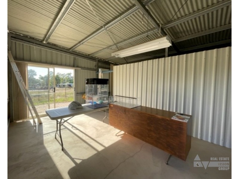 M71083 Sapphire Road, Sapphire QLD 4702