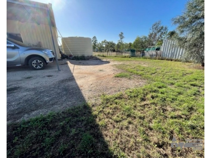 M71083 Sapphire Road, Sapphire QLD 4702