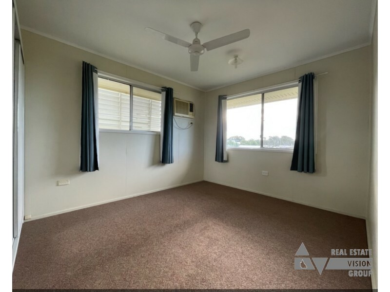 6 Rufus St, Blackwater QLD 4717