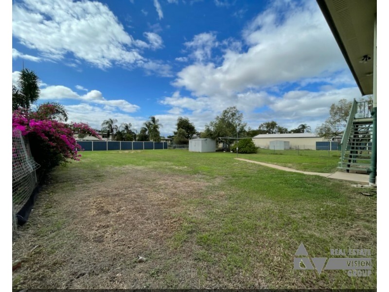 6 Rufus St, Blackwater QLD 4717