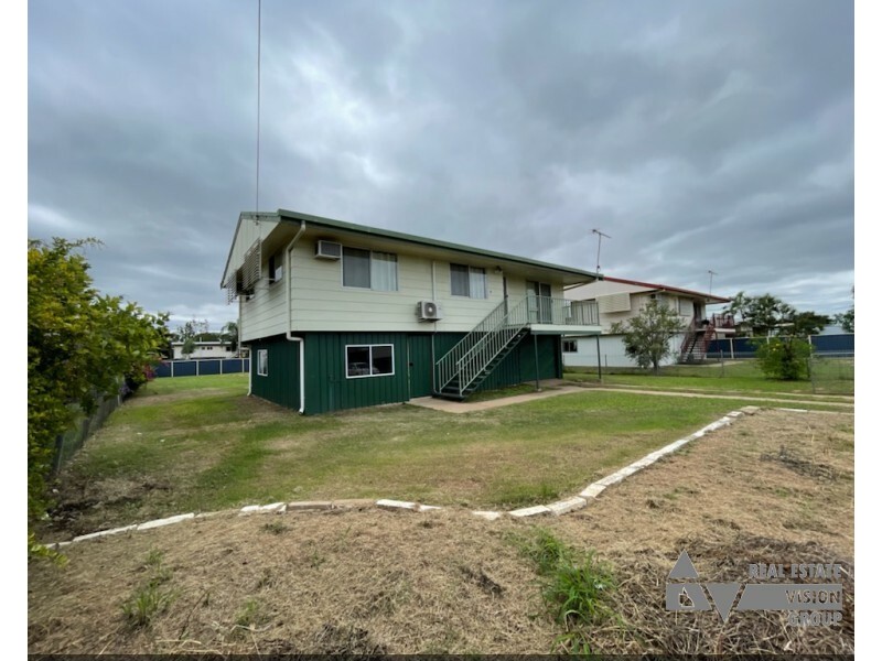 6 Rufus St, Blackwater QLD 4717