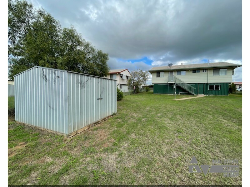 6 Rufus St, Blackwater QLD 4717