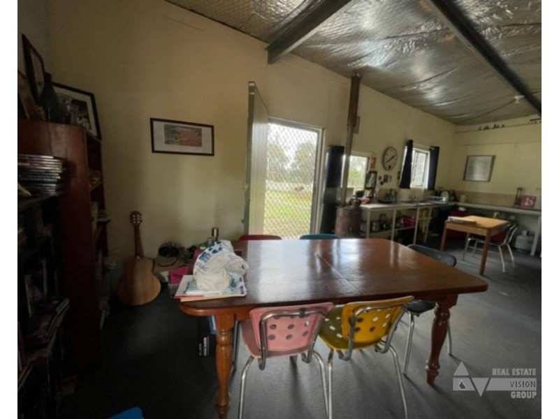 MC/71527/72005 Rockhound Road, The Gemfields QLD 4702