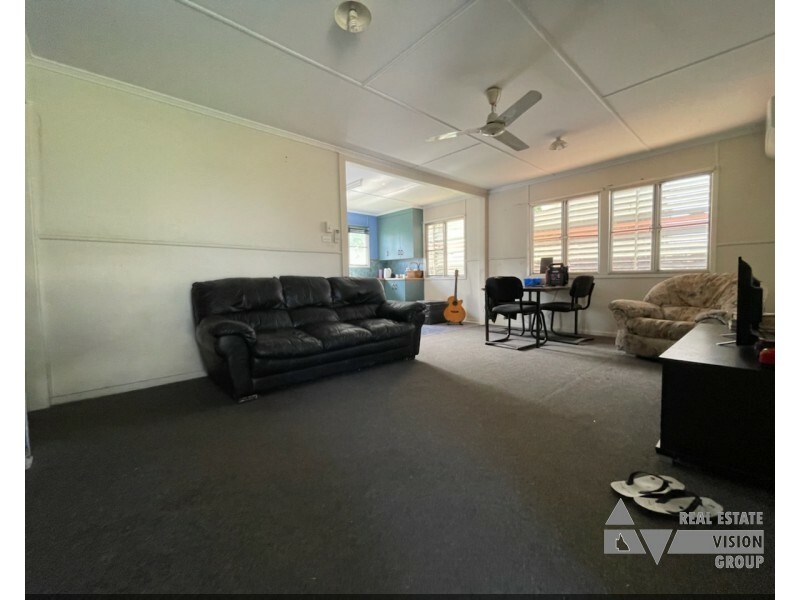 15 Fay St, Blackwater QLD 4717
