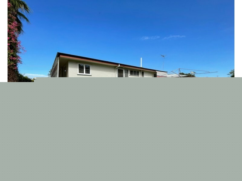15 Fay St, Blackwater QLD 4717