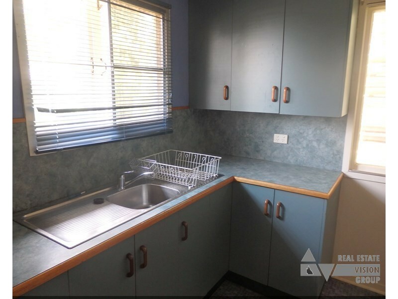 15 Fay St, Blackwater QLD 4717