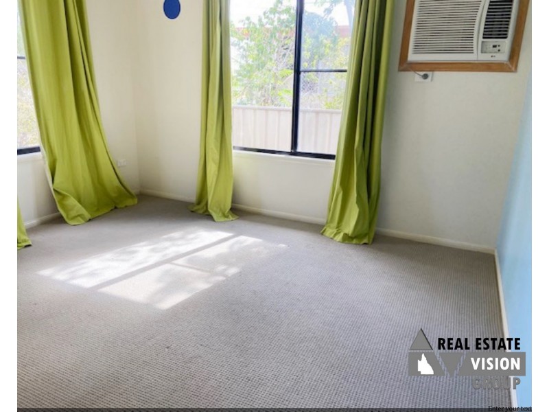 8 Fern St, Blackwater QLD 4717