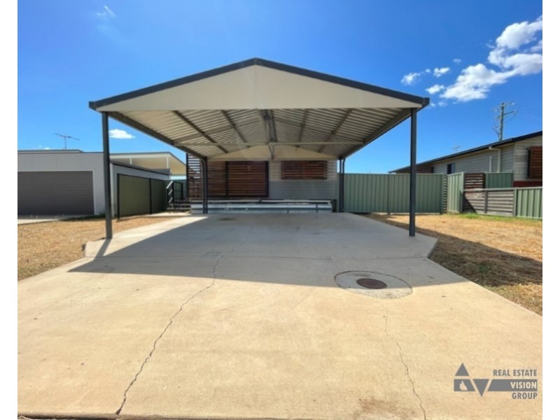 1B Pendula Lane, Blackwater QLD 4717