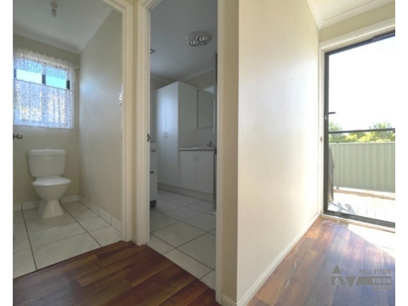 1B Pendula Lane, Blackwater QLD 4717