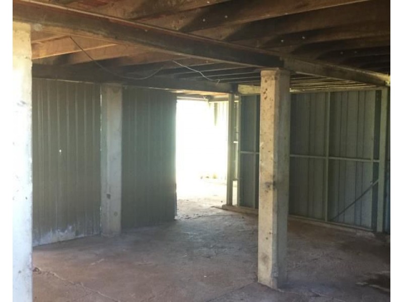 10 Boree Street, Blackwater QLD 4717