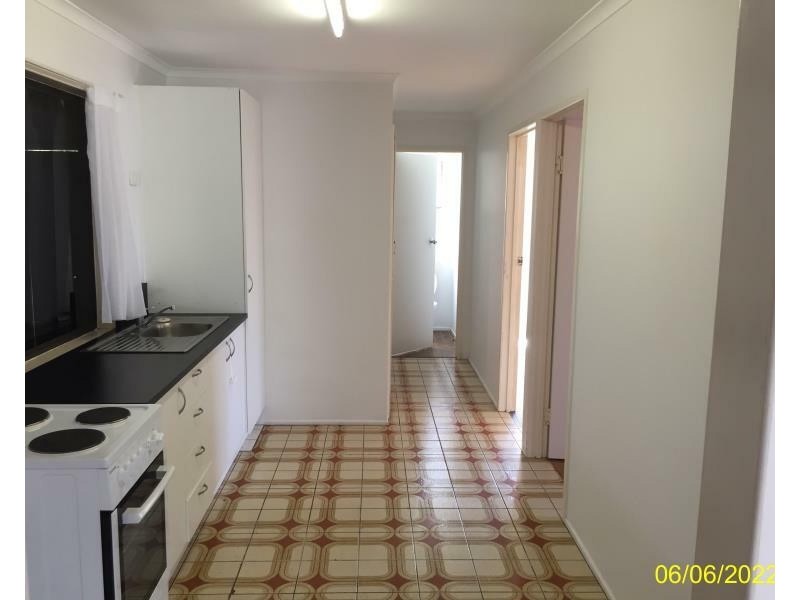 1 Pleasant Dr, Cannonvale QLD 4802