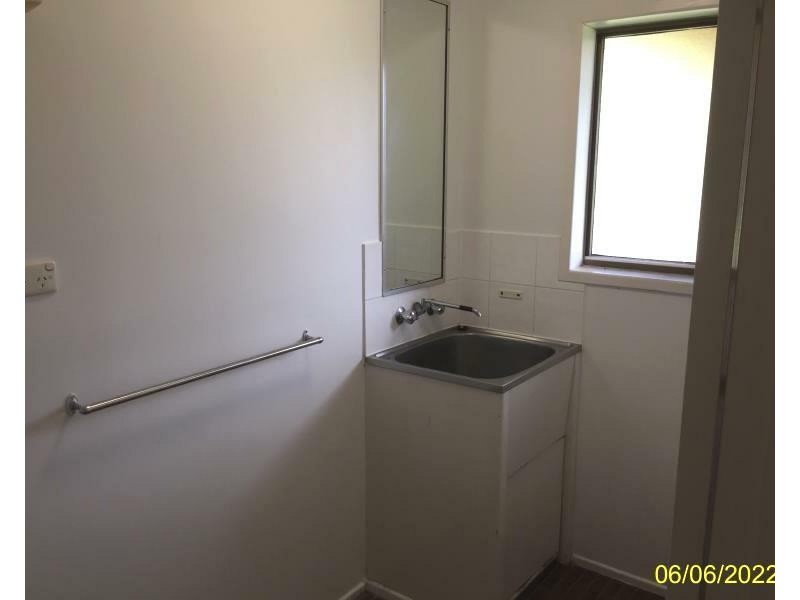 1 Pleasant Dr, Cannonvale QLD 4802