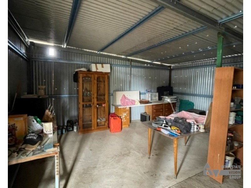 MC70919 Russian Gully, Rubyvale QLD 4702