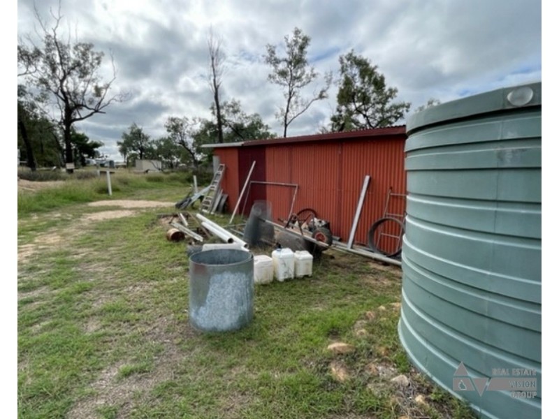 MC70919 Russian Gully, Rubyvale QLD 4702