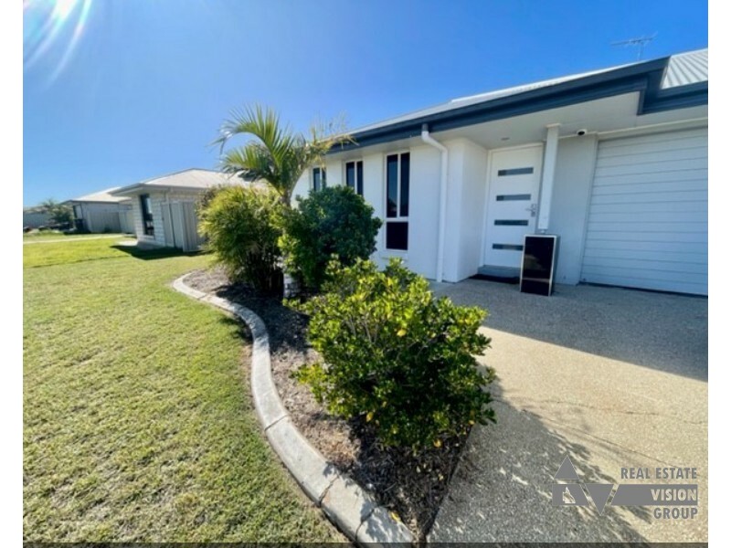 37 Thornton St, Emerald QLD 4720