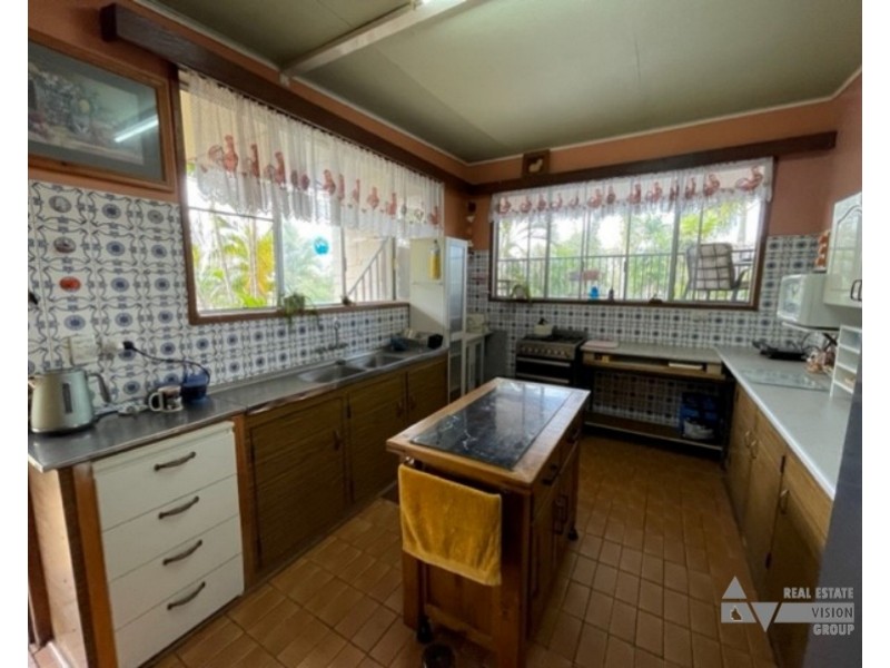 1021 Rubyvale Sapphire Rd, Sapphire QLD 4702