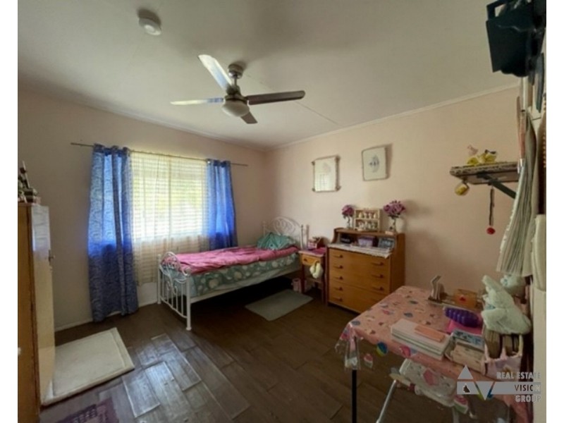 1021 Rubyvale Sapphire Rd, Sapphire QLD 4702