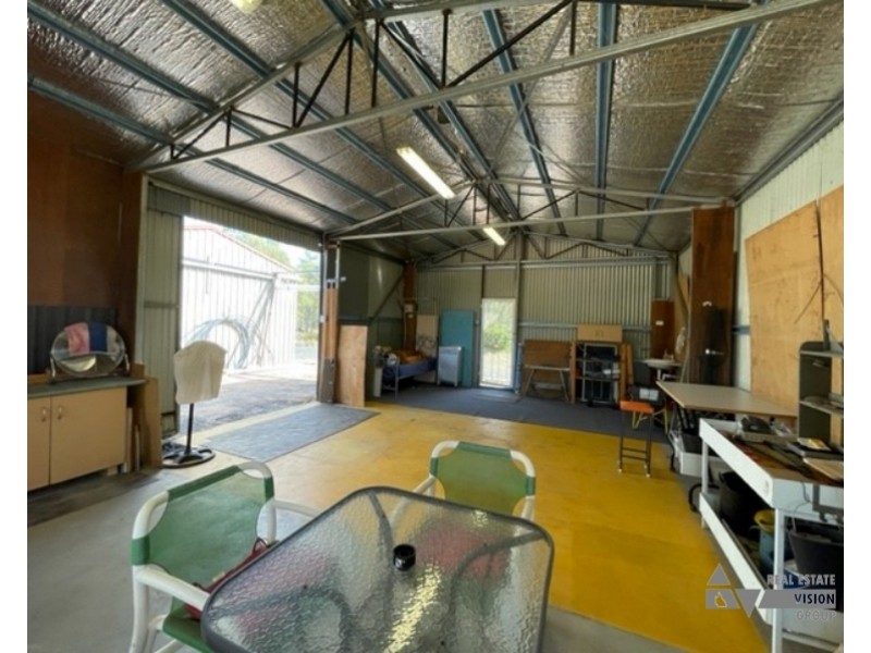 1021 Rubyvale Sapphire Rd, Sapphire QLD 4702