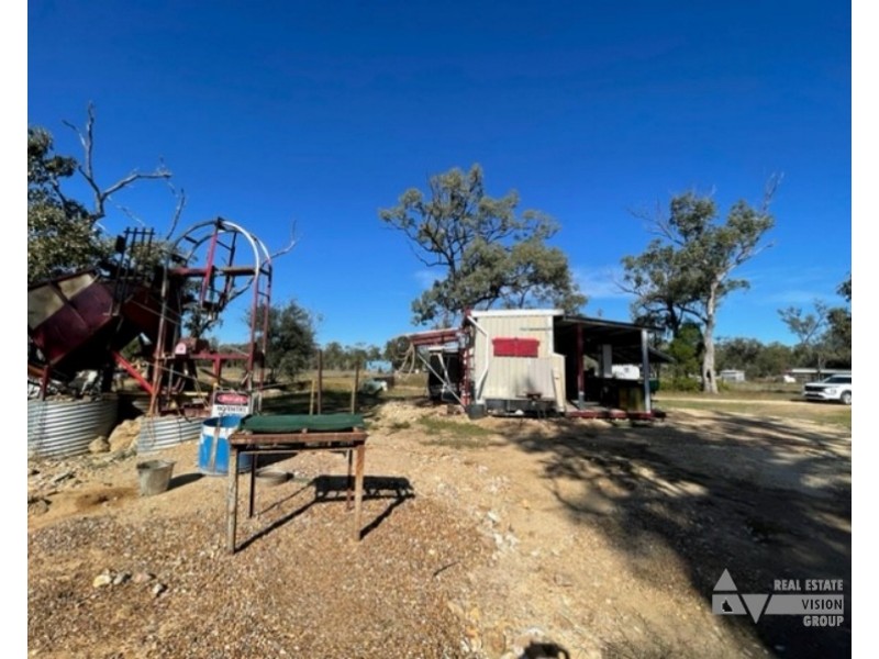 MC300018 Cobblestone Lane, Sapphire QLD 4702
