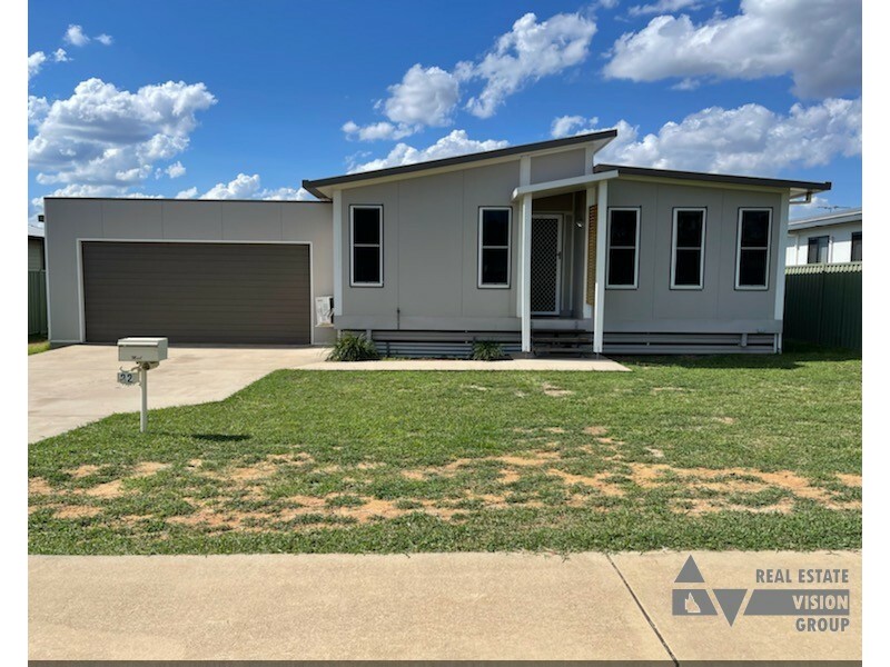 22 Hunter Street, Blackwater QLD 4717