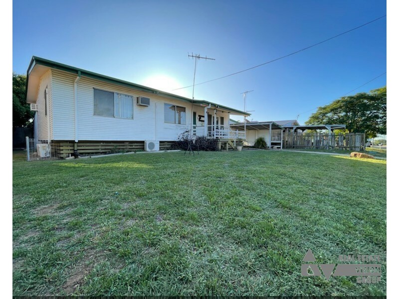 58 Littlefield St, Blackwater QLD 4717