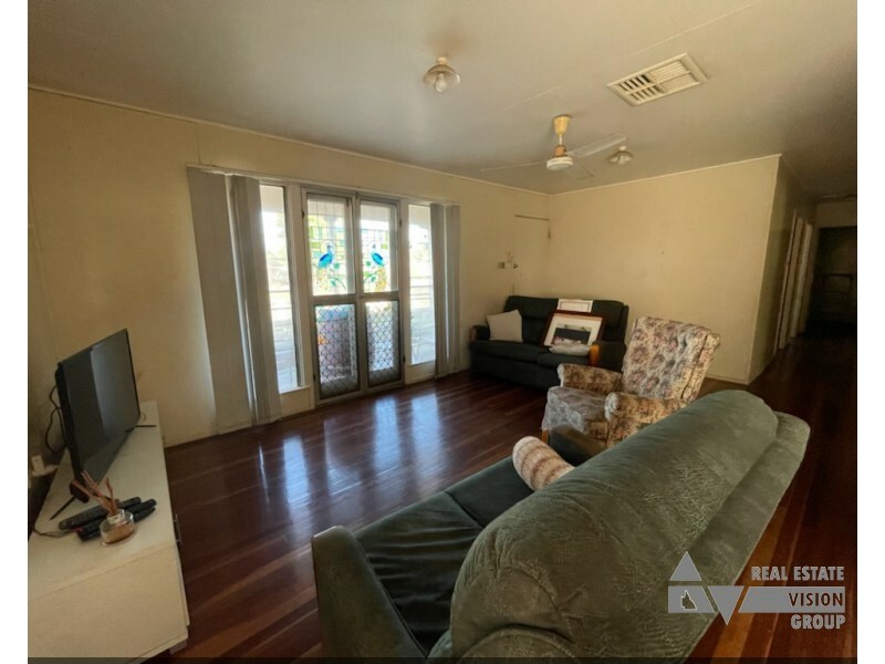 58 Littlefield St, Blackwater QLD 4717