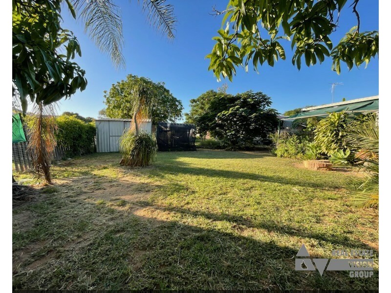 58 Littlefield St, Blackwater QLD 4717