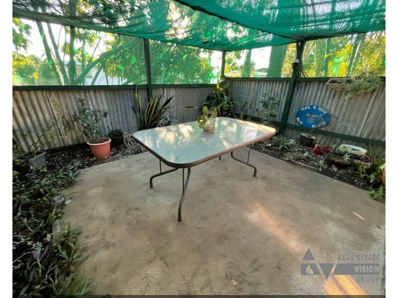 58 Littlefield St, Blackwater QLD 4717