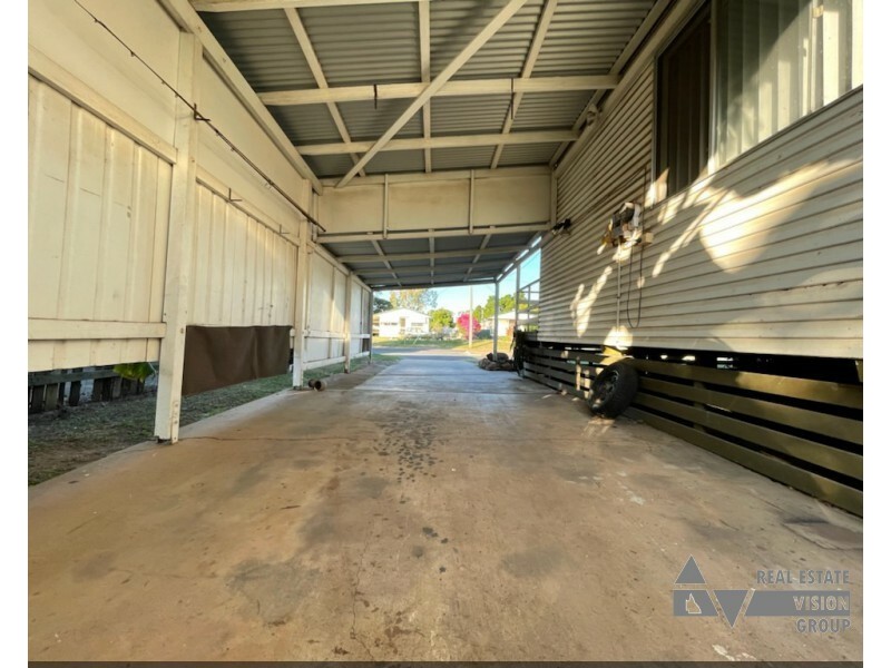 58 Littlefield St, Blackwater QLD 4717