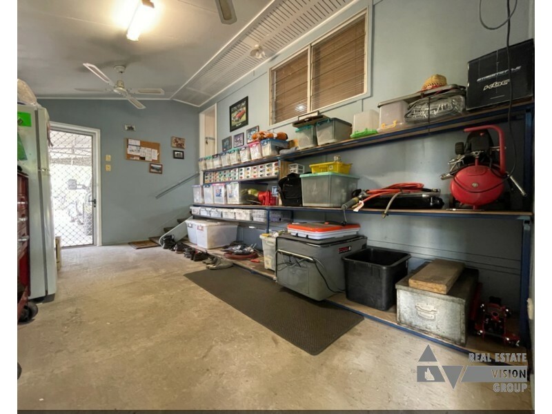 41 Littlefield St, Blackwater QLD 4717