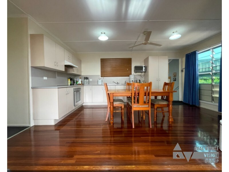 41 Littlefield St, Blackwater QLD 4717