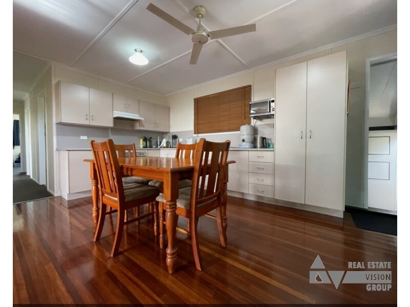 41 Littlefield St, Blackwater QLD 4717