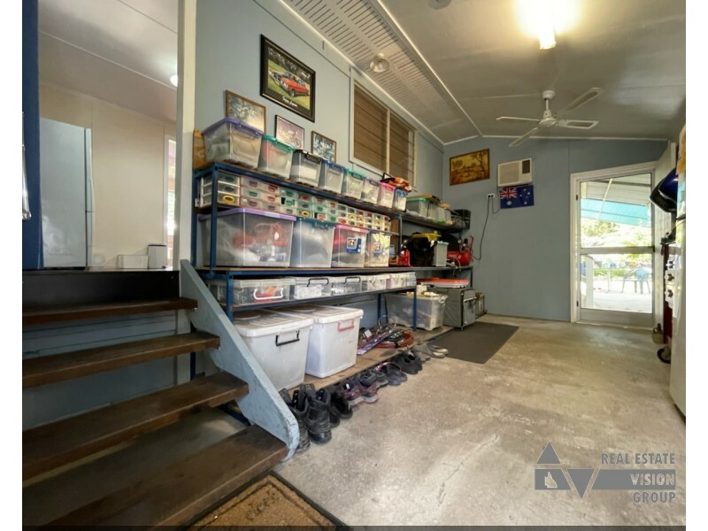 41 Littlefield St, Blackwater QLD 4717