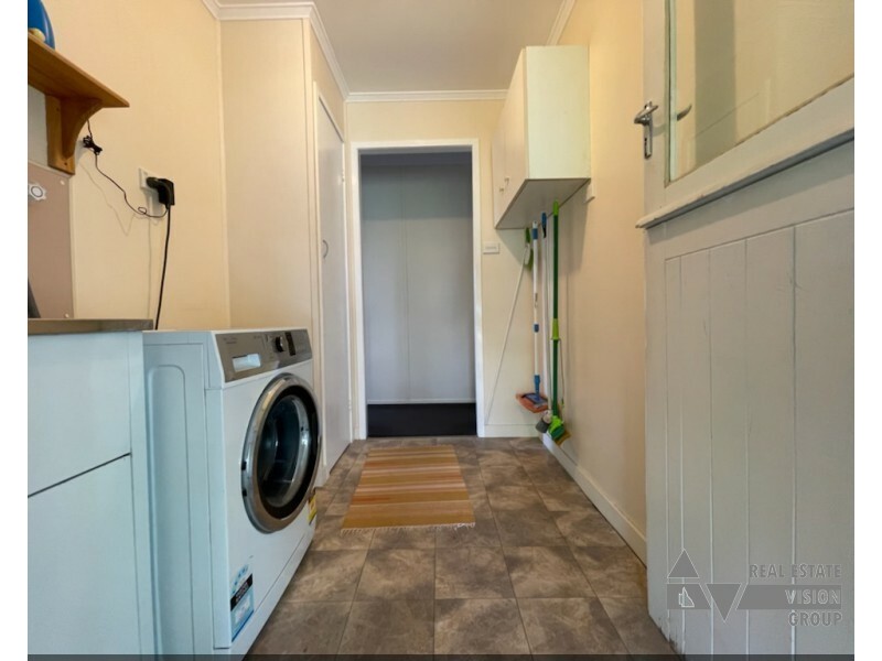 41 Littlefield St, Blackwater QLD 4717