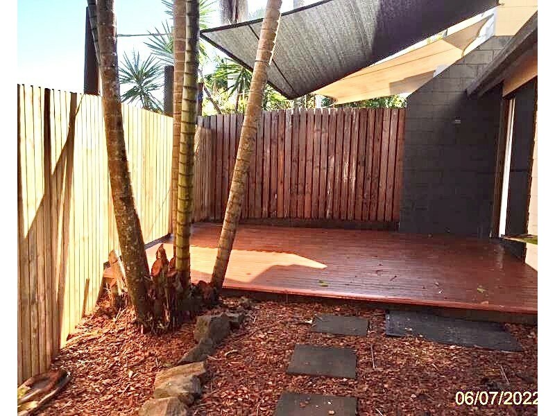 Unit 1/4 Border Dr, Cannonvale QLD 4802