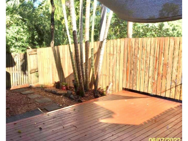 Unit 1/4 Border Dr, Cannonvale QLD 4802