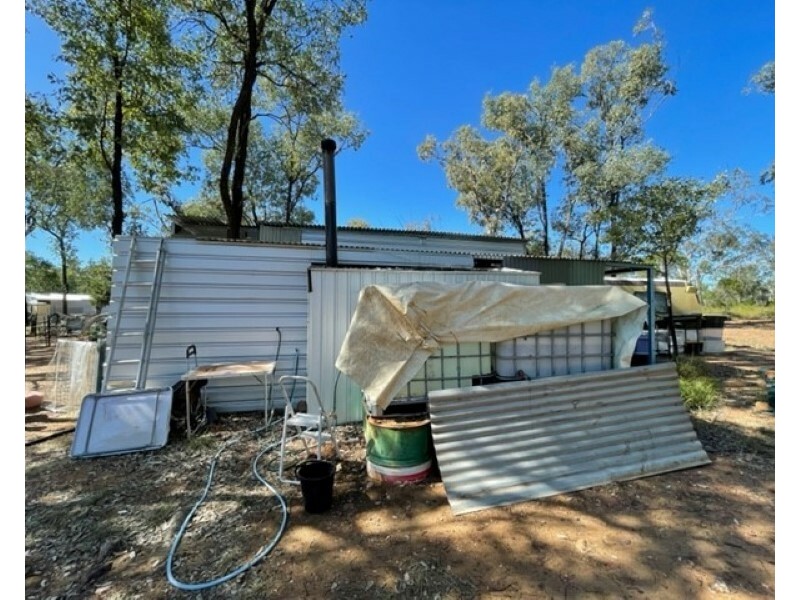 MC72380 Cabbage Patch, Rubyvale QLD 4702