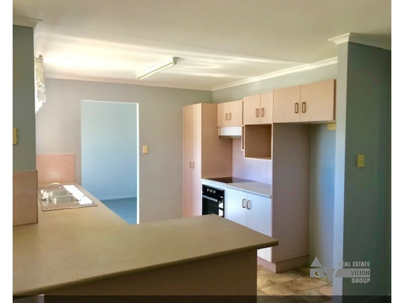 29 Park Ave, Emerald QLD 4720