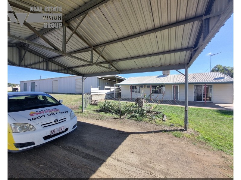 8 Wilga St, Blackwater QLD 4717
