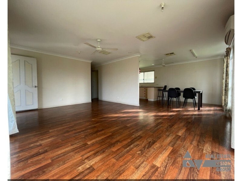 8 Wilga St, Blackwater QLD 4717