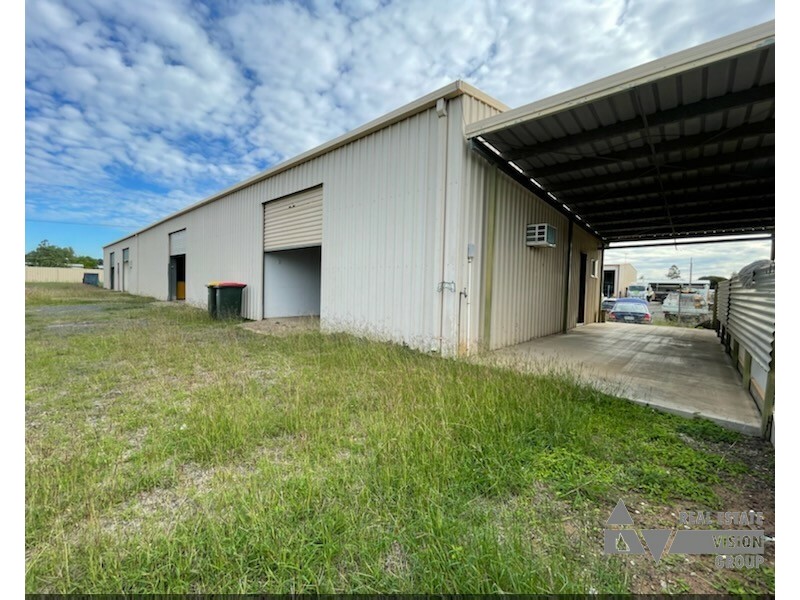 8 Wilga St, Blackwater QLD 4717