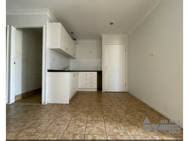 8 Wilga St, Blackwater QLD 4717