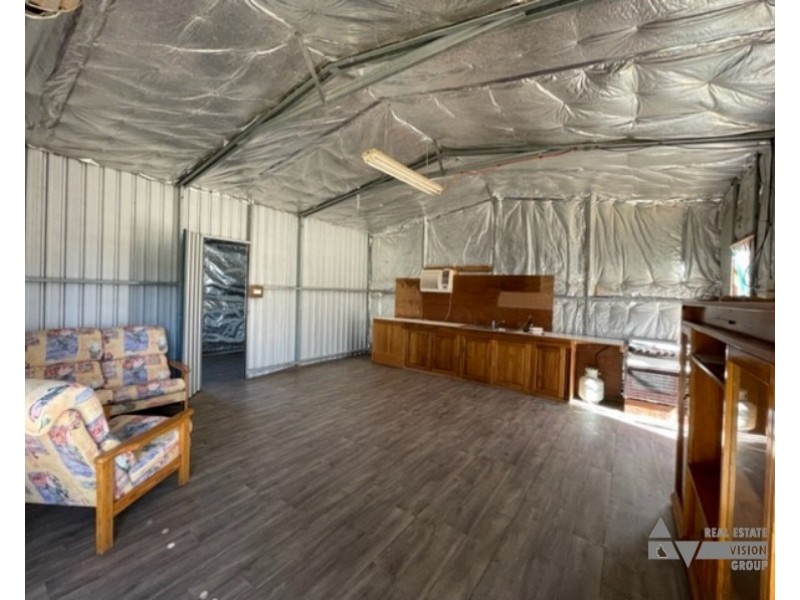 MC71404 Graves Hill, Sapphire QLD 4702