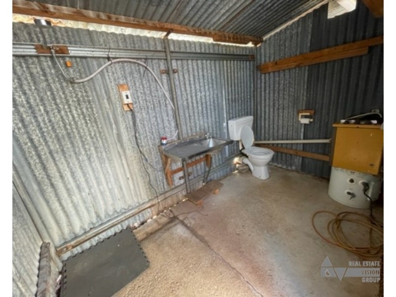 MC71404 Graves Hill, Sapphire QLD 4702