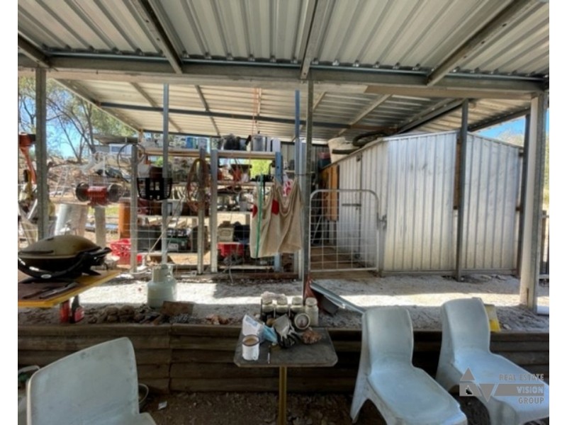 MC71526 Bedford Hill, Rubyvale QLD 4702