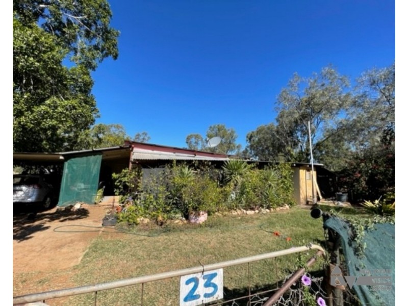 23 Rethammel Rd, Sapphire QLD 4702