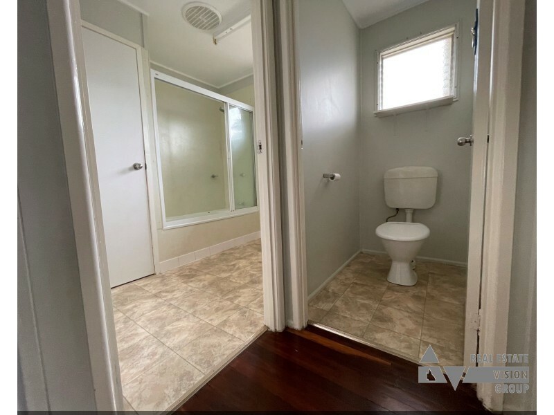 43 Arthur St, Blackwater QLD 4717