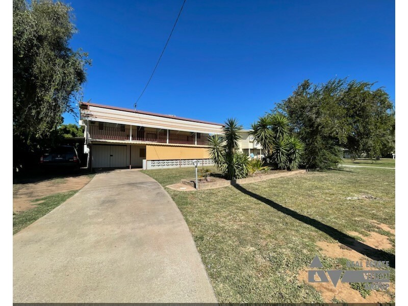 43 Arthur St, Blackwater QLD 4717