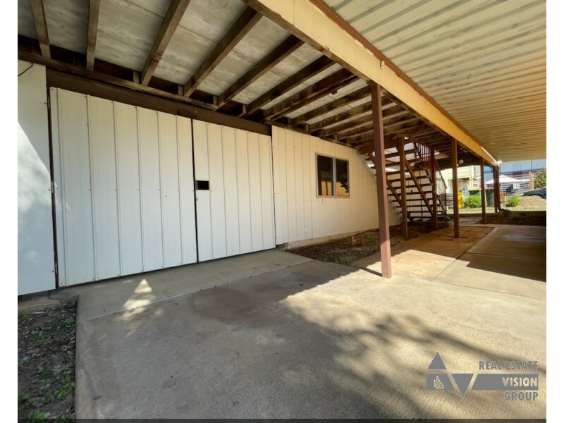 43 Arthur St, Blackwater QLD 4717