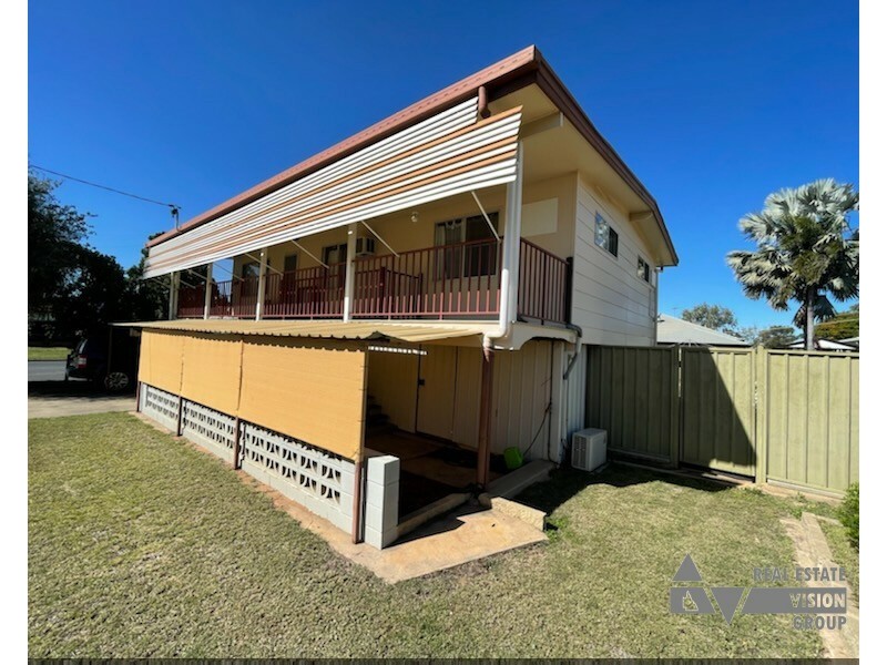 43 Arthur St, Blackwater QLD 4717